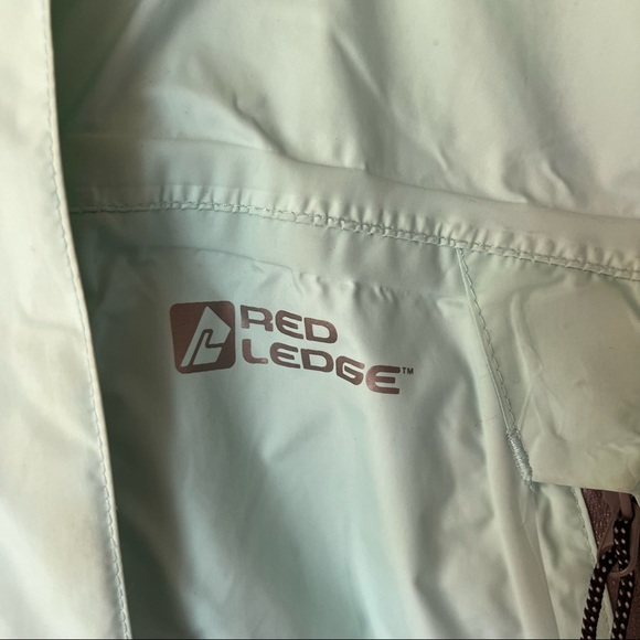 EUC Red Ledge ski jacket - Picture 4 of 8
